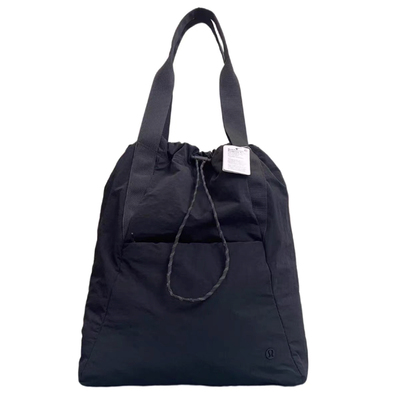 Lululemon 44x14x46cm 18L 3C AO (1)